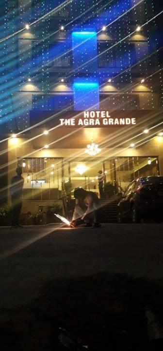 Hotel Agra Grande By Goyal Hoteliers Esterno foto