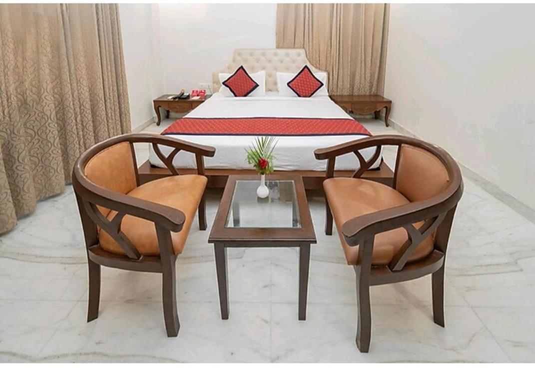 Hotel Agra Grande By Goyal Hoteliers Esterno foto